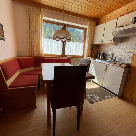 Haus Joerg Apartamento Sankt Anton am Arlberg